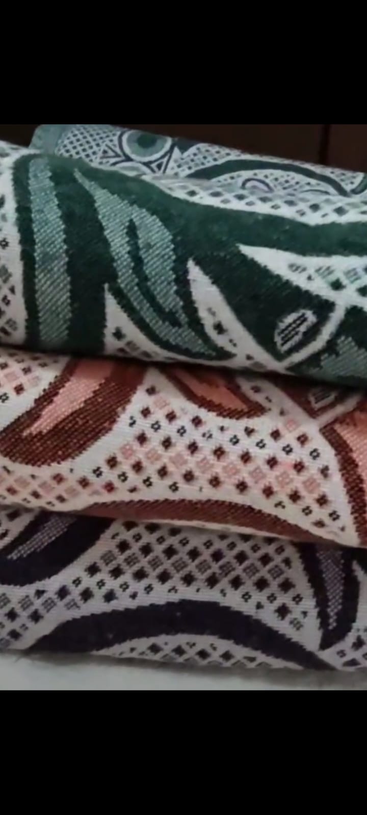 100% pure Egyptian Cotton Coverlet (260 cm x 240 cm) one piece كوفرتة قطن مصري