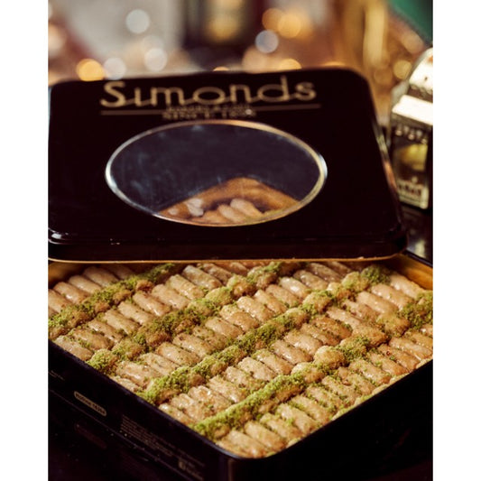 Simonds Soiree Baklava fingers Metal box بقلاوة سوارية سيموندس