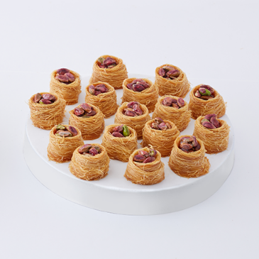Asawer Konafa With Pistachio كنافة اساور