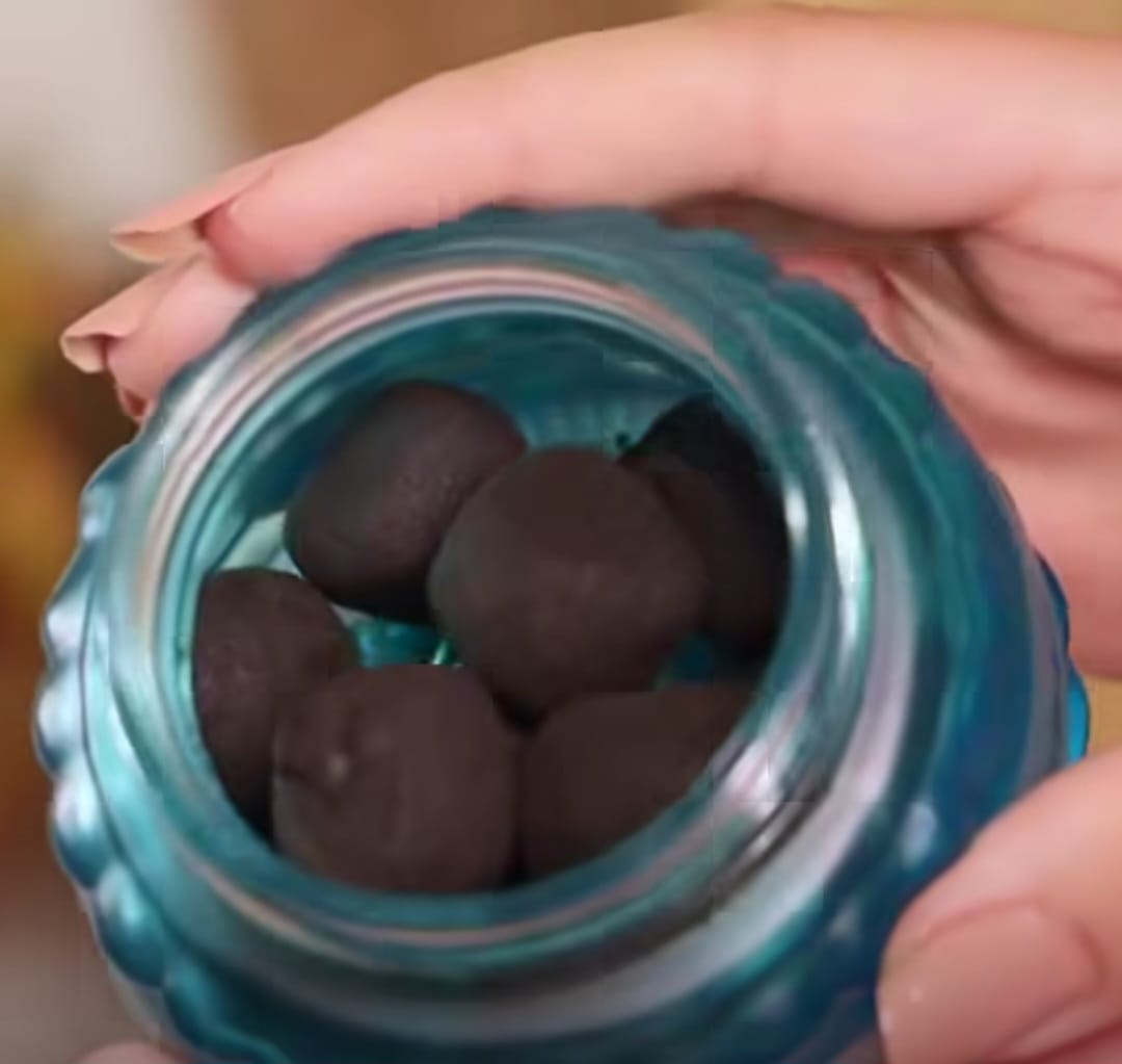 Blue Oud Maamoul Incense (Almas Perfumes)