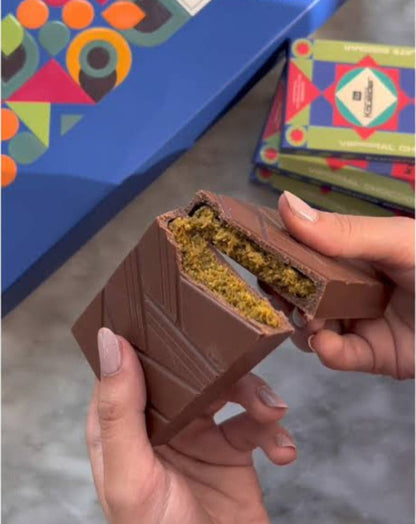 Koueider-Chocolate Bar Pistachio Kunafa شيكولاتة بيستاشيو كنافة